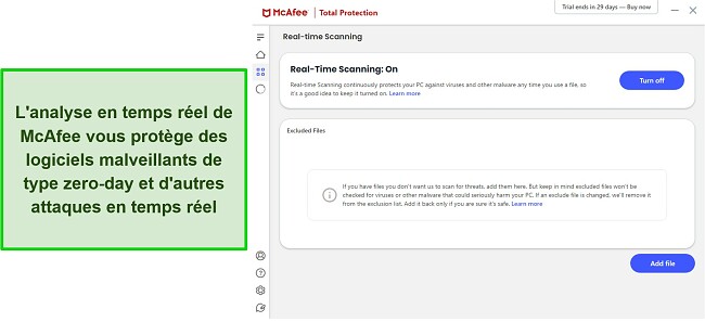 Revue de l'antivirus McAfee affichant le menu d'analyse en temps r&eacute;el en anglais.