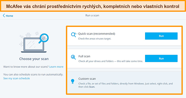 Sn&iacute;mek obrazovky antivirov&eacute; aplikace McAfee s rychl&yacute;mi, &uacute;pln&yacute;mi a vlastn&iacute;mi možnostmi skenov&aacute;n&iacute;.