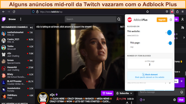 Captura de tela da extens&atilde;o do navegador Adblock Plus falhando ao bloquear um an&uacute;ncio intermedi&aacute;rio no Twitch