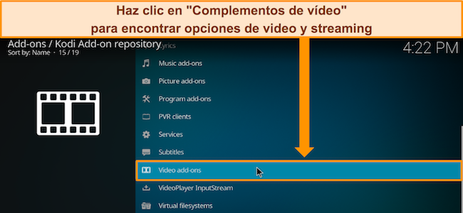 Captura de pantalla que muestra la opci&oacute;n "Complementos de v&iacute;deo" en el repositorio oficial de Kodi.