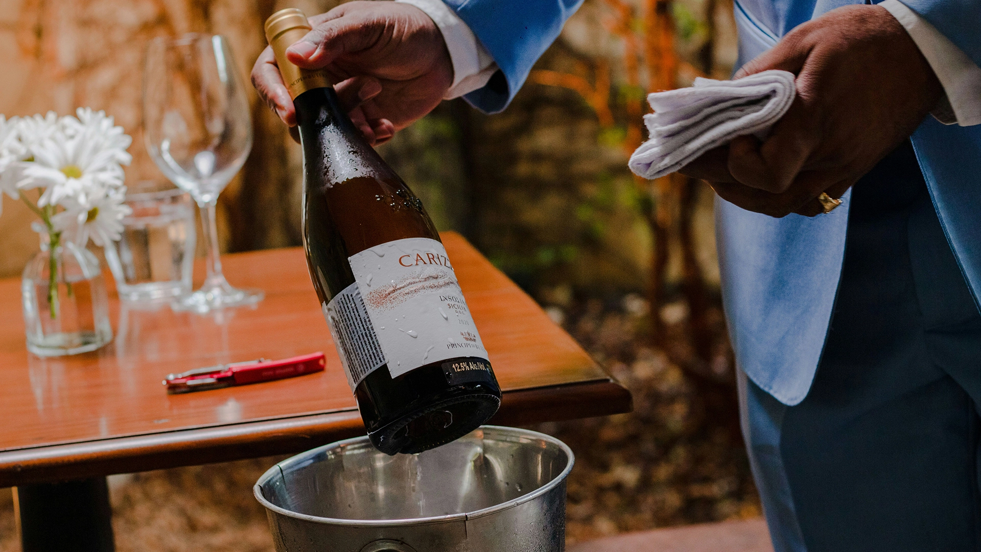 Hackers Target EU Diplomats With Fake Wine Event Invites