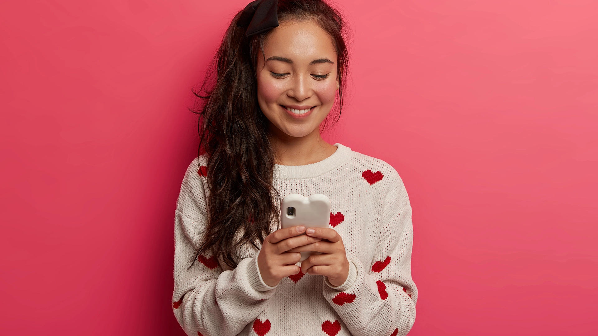 Researchers Examine Risks of Manipulative Love of AI Companions