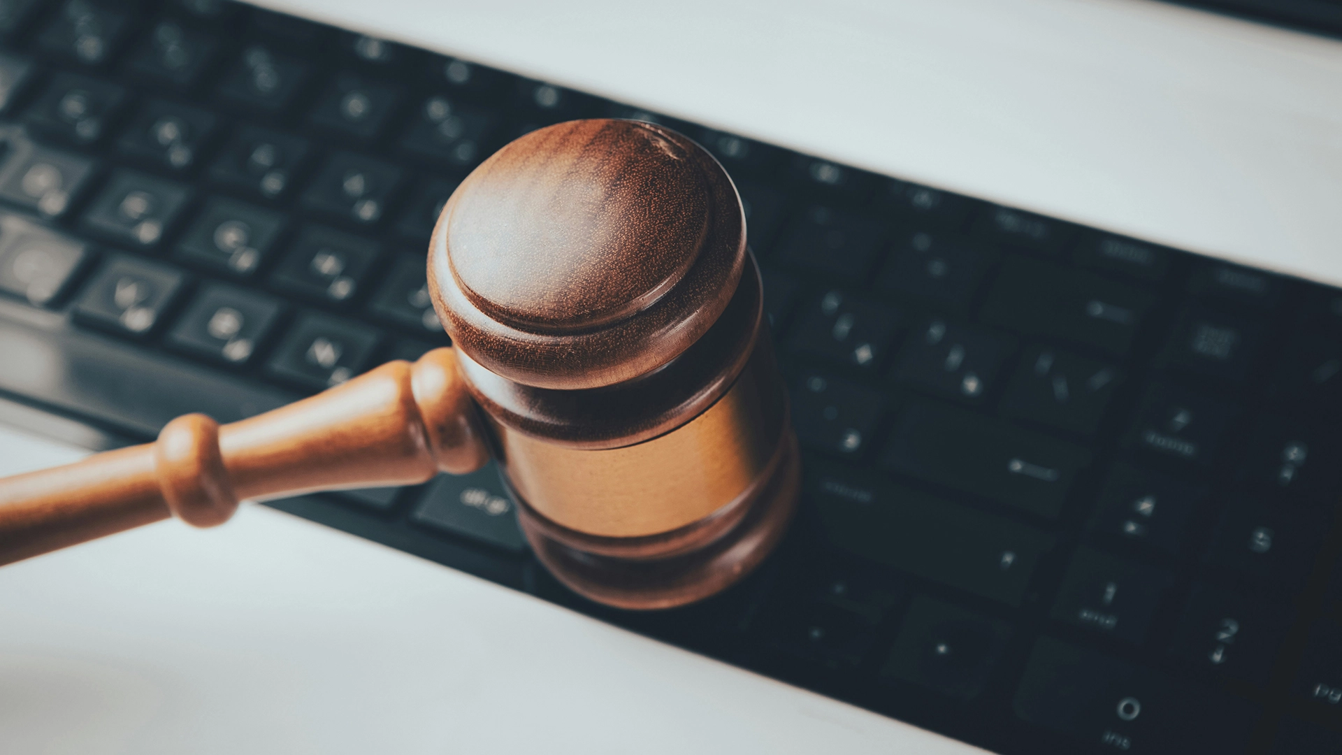 Anthropic’s Lawyers Take Responsibility For AI Hallucination In Copyright Lawsuit