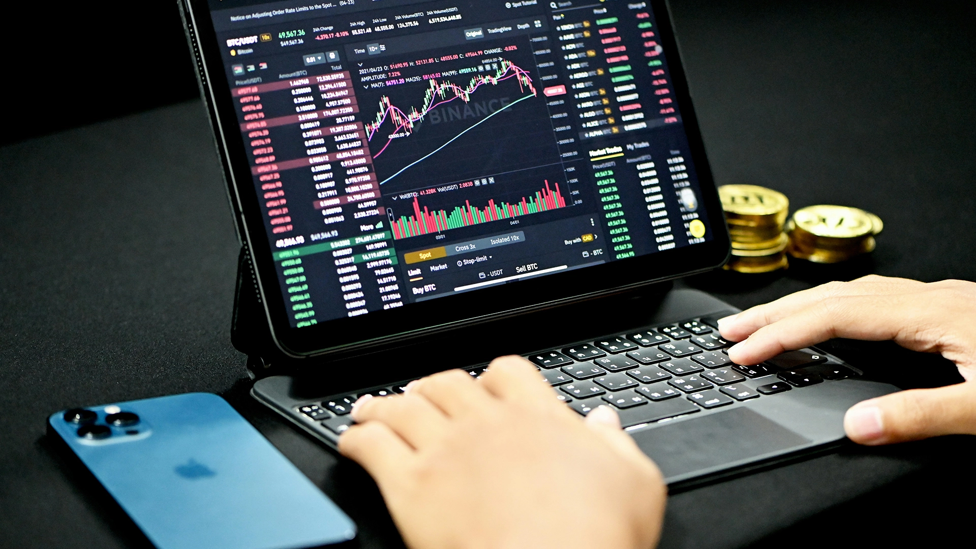 Crypto Users At Risk After Hackers Exploit NPM JavaScript Libraries