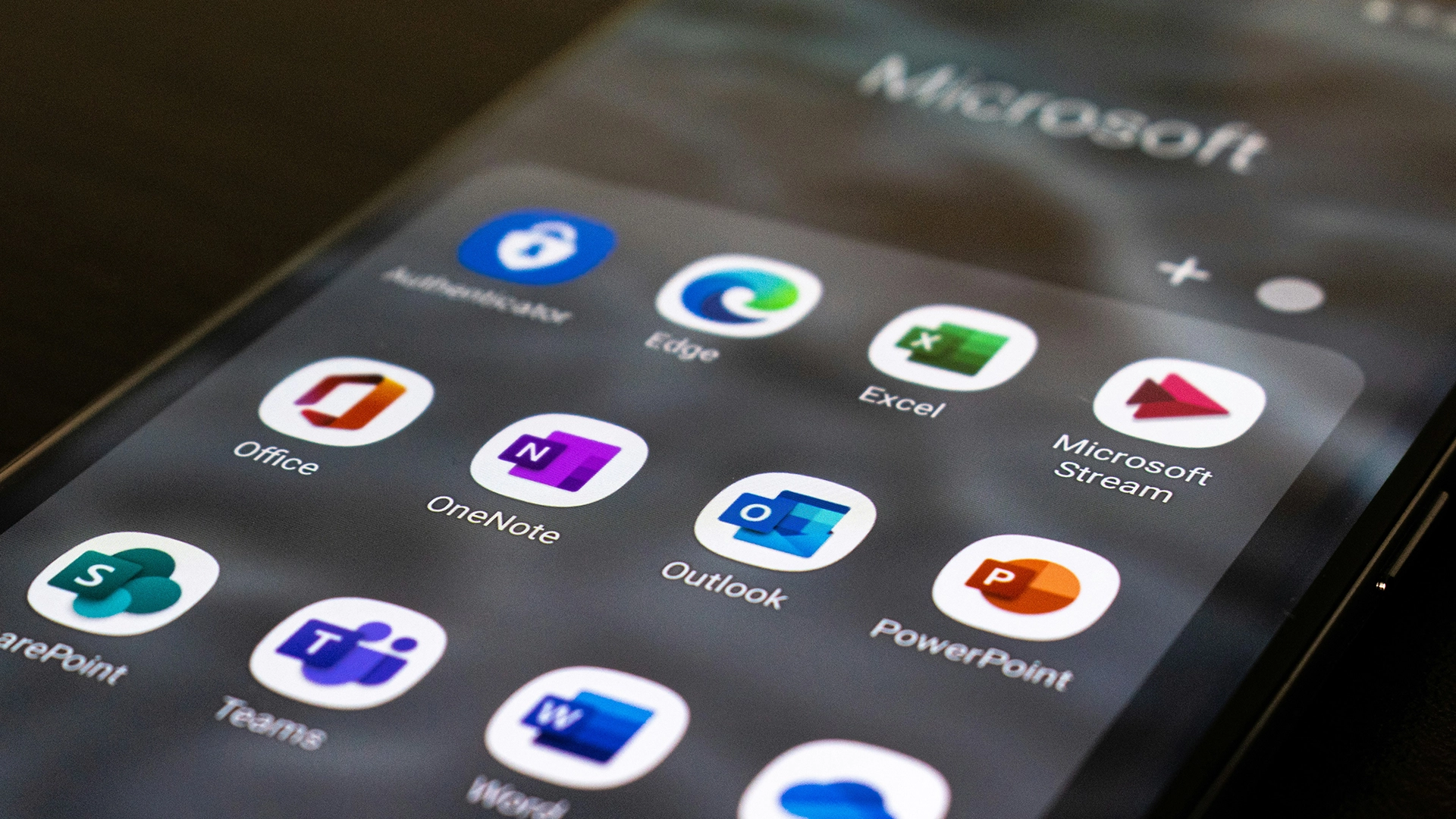 Microsoft Rolls Out AI-Powered Agent Mode For Office Applications